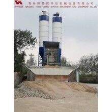 輝特混凝土攪拌站HZS50攪拌性能強(qiáng)，攪拌均勻、迅速，生產(chǎn)效率高